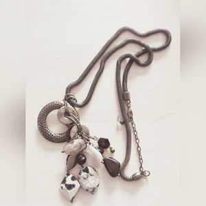 Vintage Unsigned Long Pendant Necklace Costume Jewelry